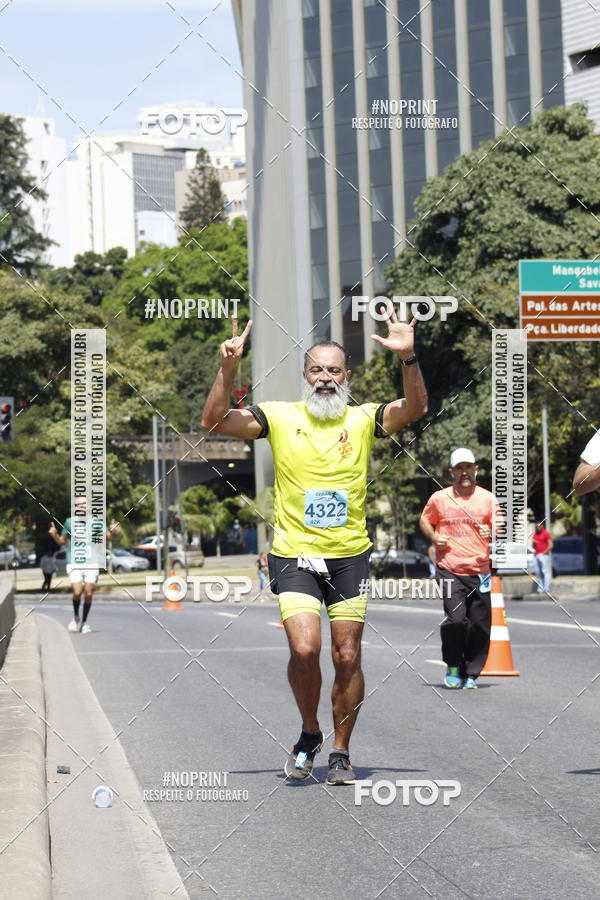Buy your photos of the eventMaratona e Meia Maratona das Gerais on Fotop