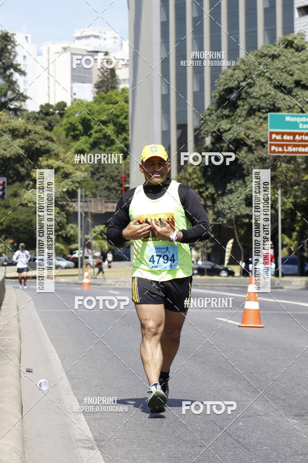 Buy your photos of the eventMaratona e Meia Maratona das Gerais on Fotop