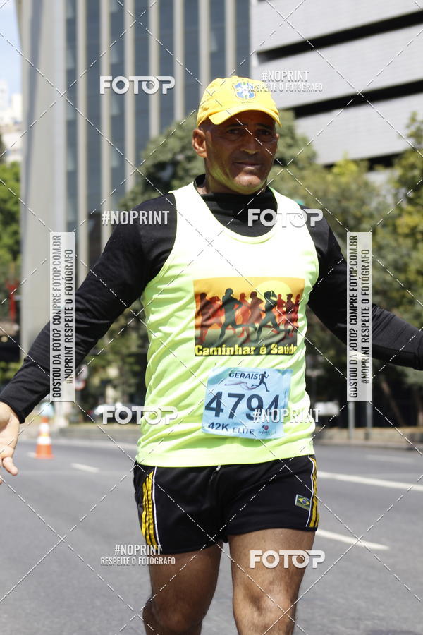 Buy your photos of the eventMaratona e Meia Maratona das Gerais on Fotop