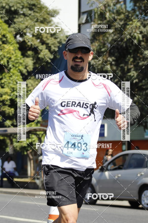 Buy your photos of the eventMaratona e Meia Maratona das Gerais on Fotop