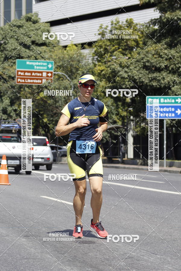 Buy your photos of the eventMaratona e Meia Maratona das Gerais on Fotop