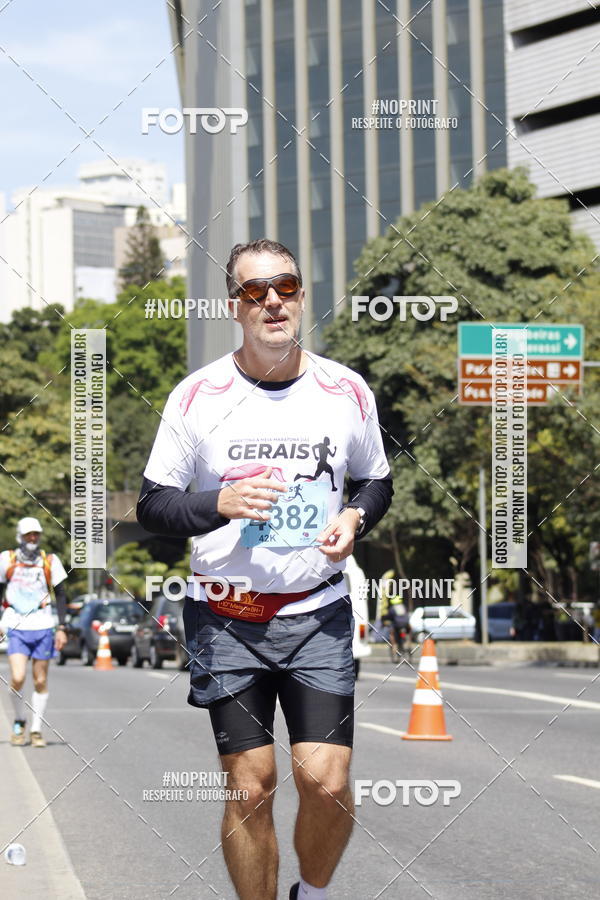 Buy your photos of the eventMaratona e Meia Maratona das Gerais on Fotop