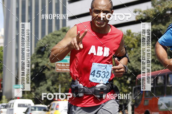 Buy your photos of the eventMaratona e Meia Maratona das Gerais on Fotop