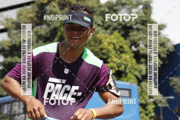 Buy your photos of the eventMaratona e Meia Maratona das Gerais on Fotop
