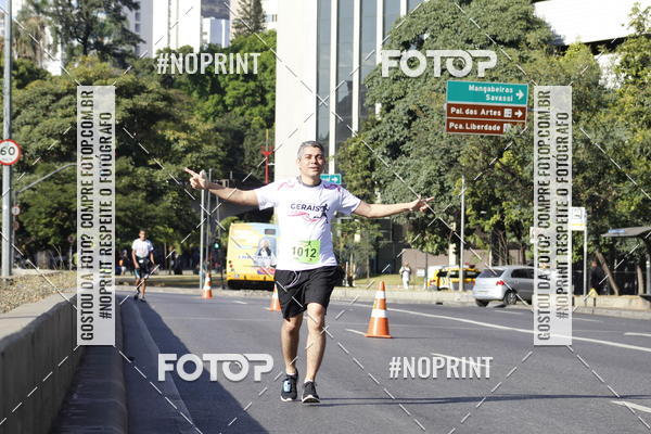 Buy your photos of the eventMaratona e Meia Maratona das Gerais on Fotop