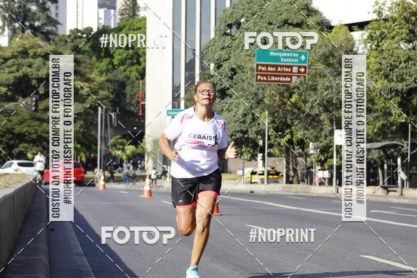 Buy your photos of the eventMaratona e Meia Maratona das Gerais on Fotop