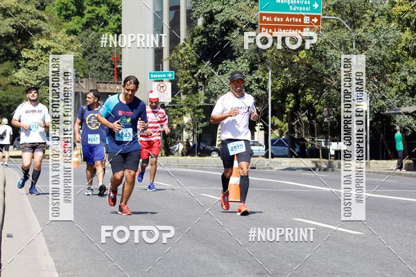 Buy your photos of the eventMaratona e Meia Maratona das Gerais on Fotop