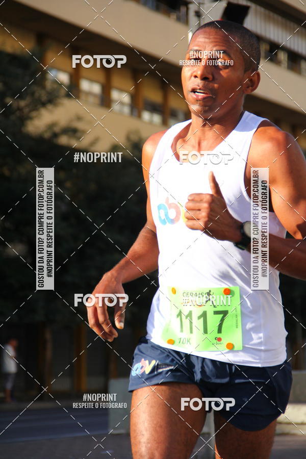 Buy your photos of the eventMaratona e Meia Maratona das Gerais on Fotop