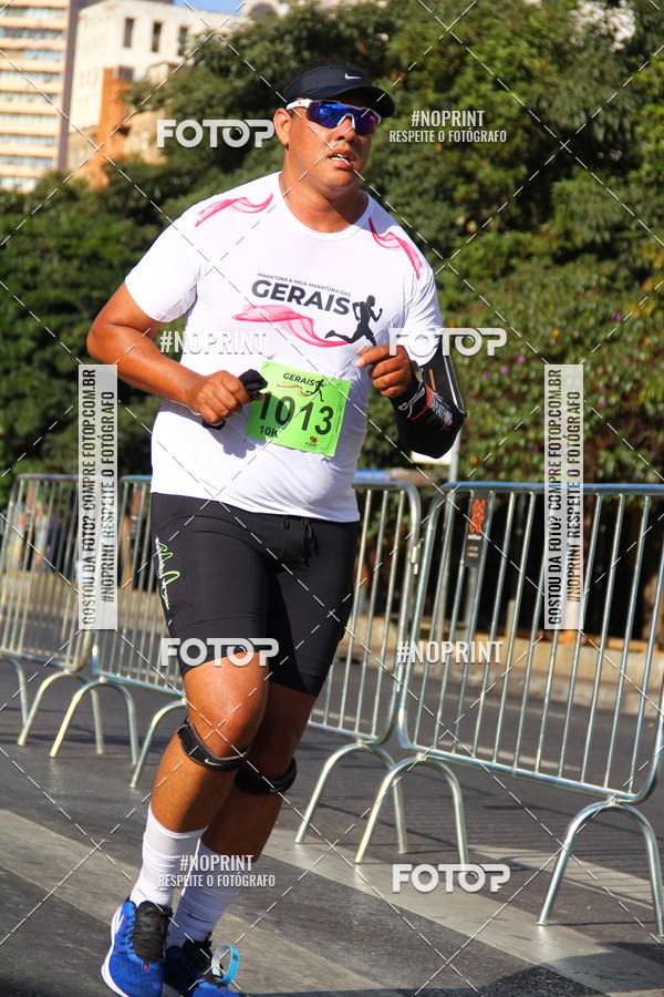Buy your photos of the eventMaratona e Meia Maratona das Gerais on Fotop