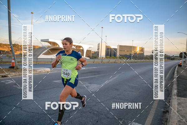 Buy your photos of the eventMaratona e Meia Maratona das Gerais on Fotop