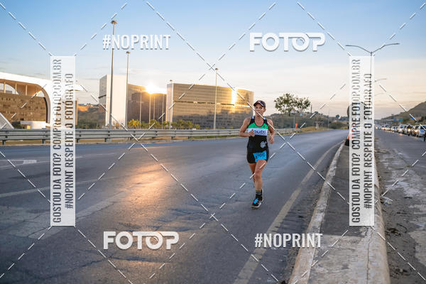 Buy your photos of the eventMaratona e Meia Maratona das Gerais on Fotop