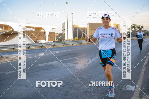 Buy your photos of the eventMaratona e Meia Maratona das Gerais on Fotop