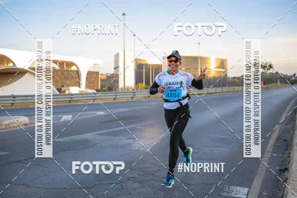 Buy your photos of the eventMaratona e Meia Maratona das Gerais on Fotop