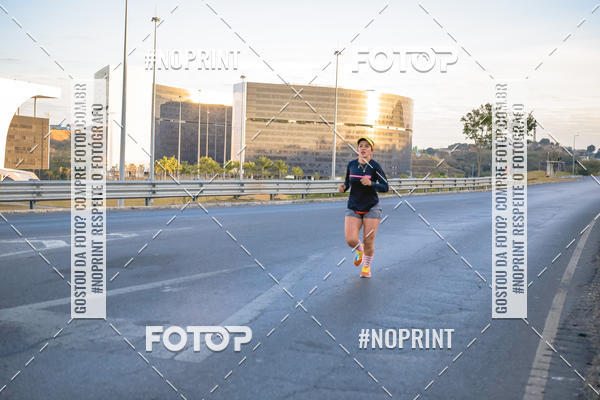 Buy your photos of the eventMaratona e Meia Maratona das Gerais on Fotop