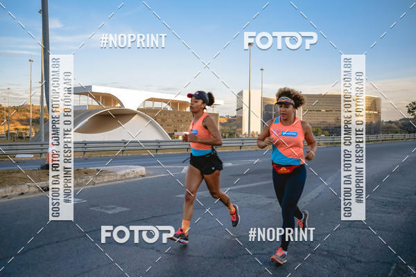Buy your photos of the eventMaratona e Meia Maratona das Gerais on Fotop