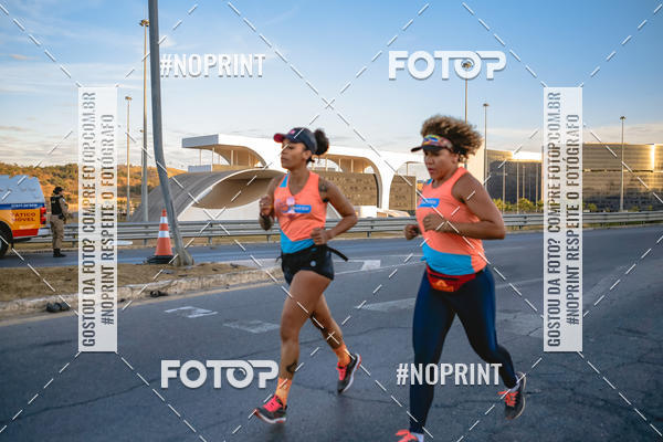 Buy your photos of the eventMaratona e Meia Maratona das Gerais on Fotop