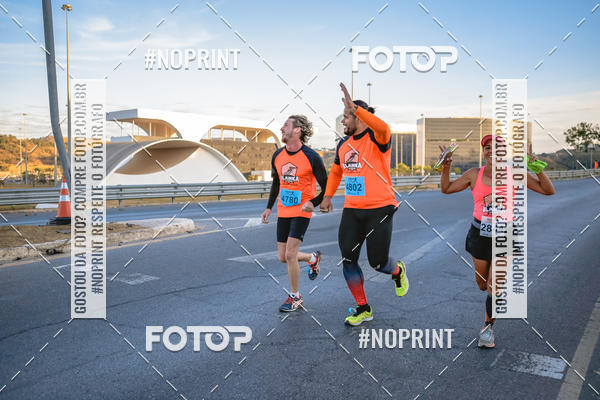 Buy your photos of the eventMaratona e Meia Maratona das Gerais on Fotop