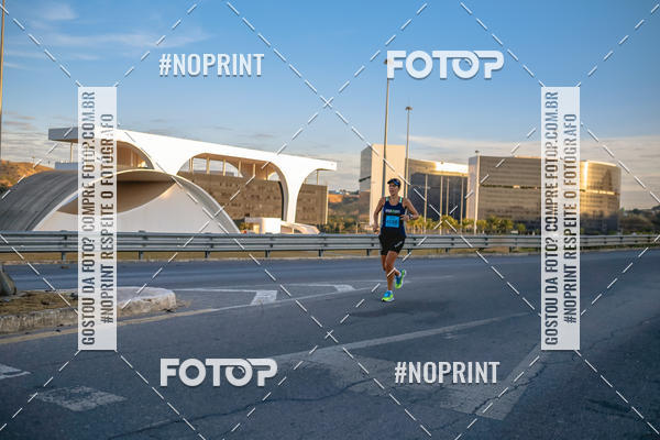 Buy your photos of the eventMaratona e Meia Maratona das Gerais on Fotop