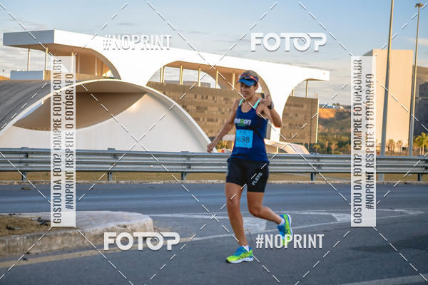 Buy your photos of the eventMaratona e Meia Maratona das Gerais on Fotop