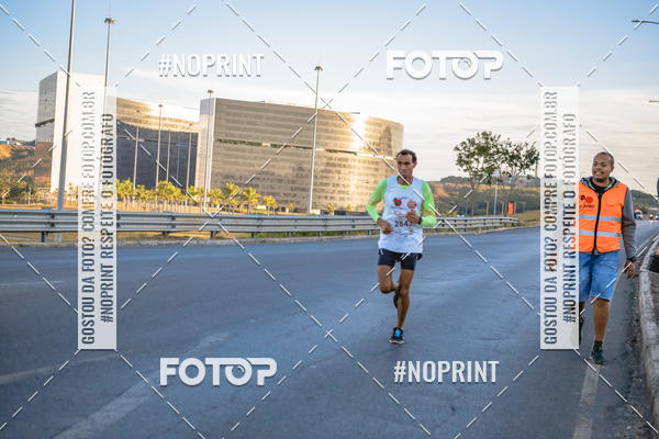 Buy your photos of the eventMaratona e Meia Maratona das Gerais on Fotop