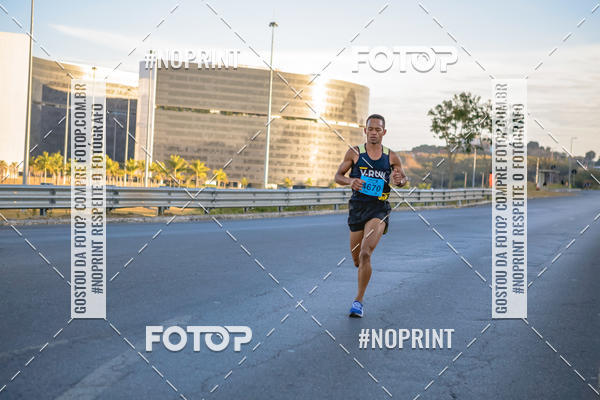 Buy your photos of the eventMaratona e Meia Maratona das Gerais on Fotop