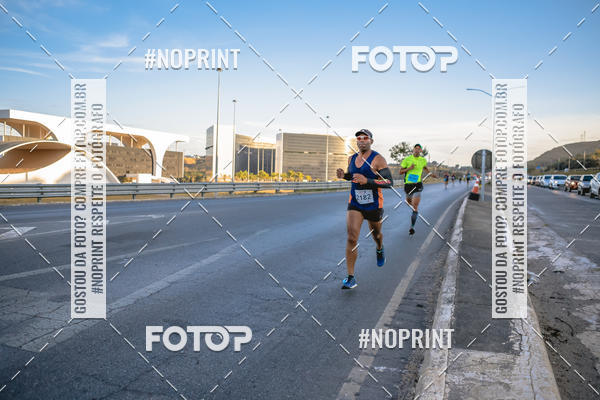 Buy your photos of the eventMaratona e Meia Maratona das Gerais on Fotop