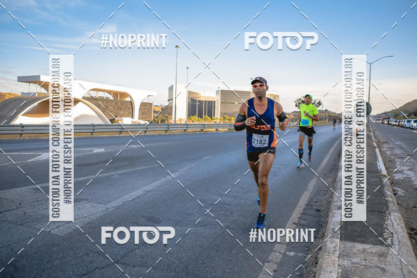 Buy your photos of the eventMaratona e Meia Maratona das Gerais on Fotop