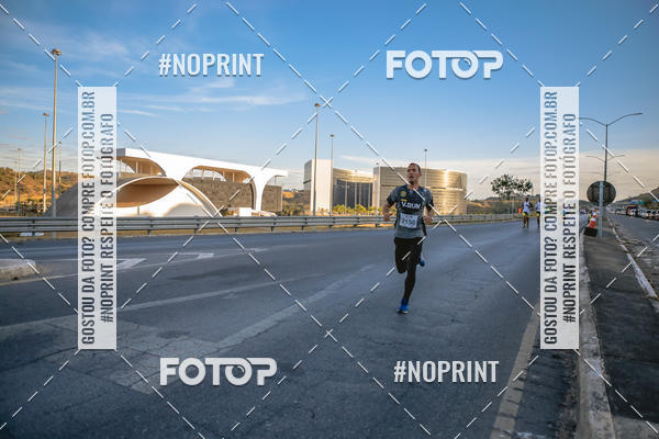 Buy your photos of the eventMaratona e Meia Maratona das Gerais on Fotop
