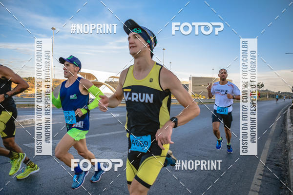 Buy your photos of the eventMaratona e Meia Maratona das Gerais on Fotop