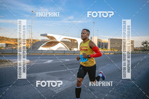 Buy your photos of the eventMaratona e Meia Maratona das Gerais on Fotop