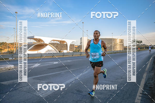 Buy your photos of the eventMaratona e Meia Maratona das Gerais on Fotop