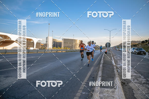 Buy your photos of the eventMaratona e Meia Maratona das Gerais on Fotop