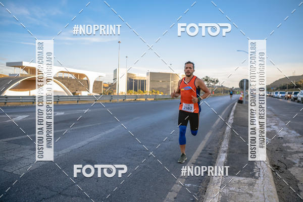 Buy your photos of the eventMaratona e Meia Maratona das Gerais on Fotop