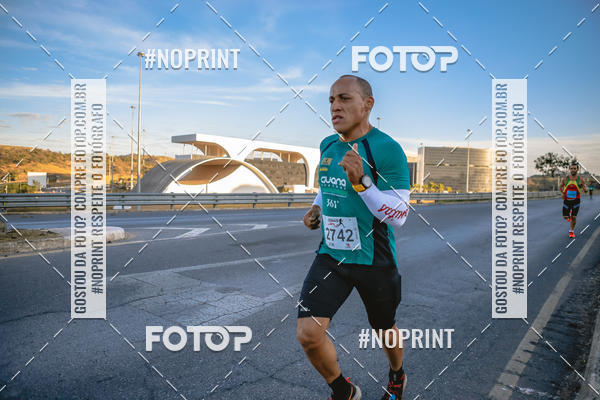 Buy your photos of the eventMaratona e Meia Maratona das Gerais on Fotop
