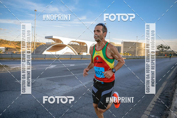 Buy your photos of the eventMaratona e Meia Maratona das Gerais on Fotop