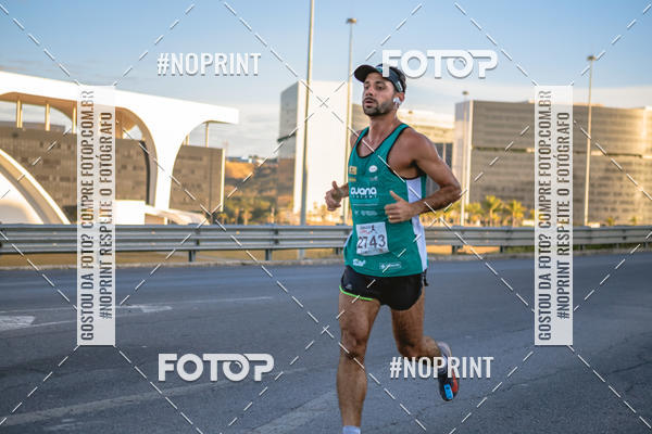 Buy your photos of the eventMaratona e Meia Maratona das Gerais on Fotop