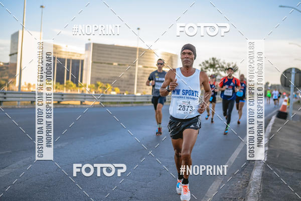 Buy your photos of the eventMaratona e Meia Maratona das Gerais on Fotop