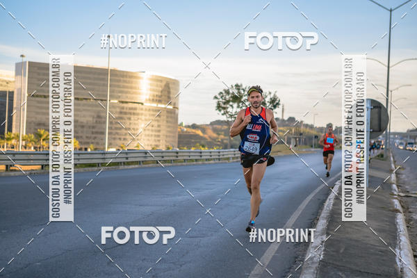 Buy your photos of the eventMaratona e Meia Maratona das Gerais on Fotop