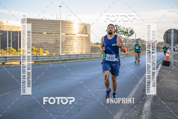Buy your photos of the eventMaratona e Meia Maratona das Gerais on Fotop
