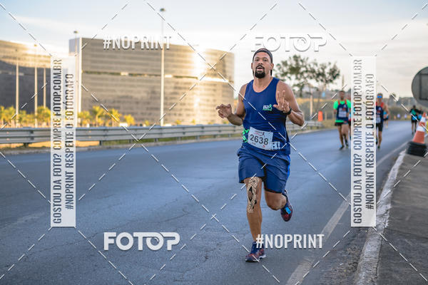 Buy your photos of the eventMaratona e Meia Maratona das Gerais on Fotop