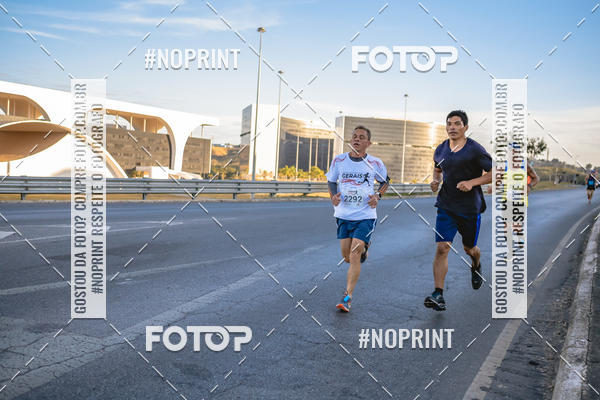 Buy your photos of the eventMaratona e Meia Maratona das Gerais on Fotop