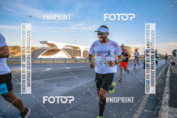 Buy your photos of the eventMaratona e Meia Maratona das Gerais on Fotop