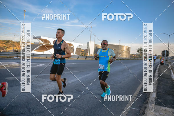 Buy your photos of the eventMaratona e Meia Maratona das Gerais on Fotop
