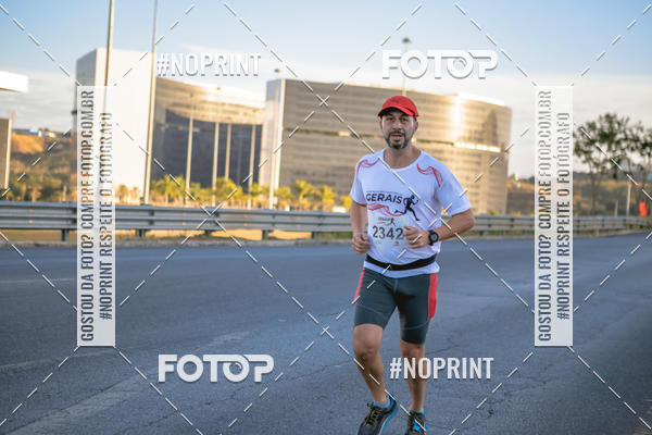 Buy your photos of the eventMaratona e Meia Maratona das Gerais on Fotop