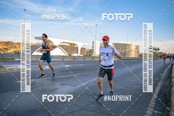 Buy your photos of the eventMaratona e Meia Maratona das Gerais on Fotop