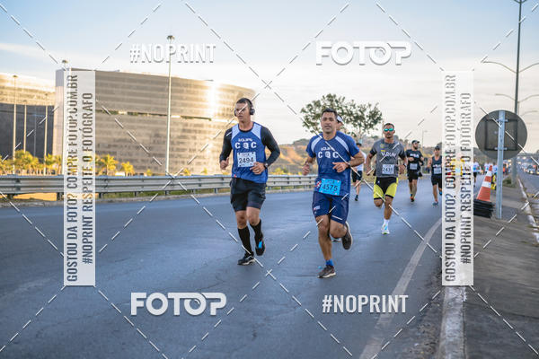 Buy your photos of the eventMaratona e Meia Maratona das Gerais on Fotop