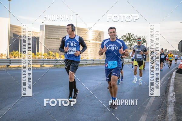 Buy your photos of the eventMaratona e Meia Maratona das Gerais on Fotop