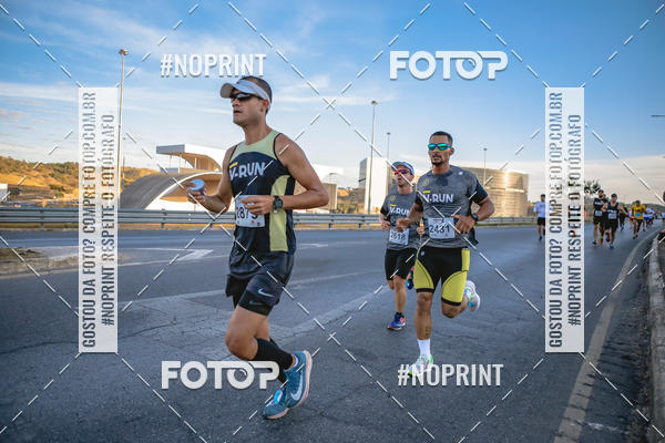 Buy your photos of the eventMaratona e Meia Maratona das Gerais on Fotop