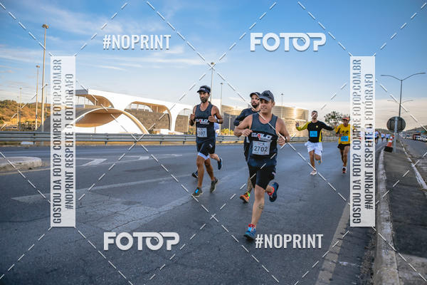Buy your photos of the eventMaratona e Meia Maratona das Gerais on Fotop