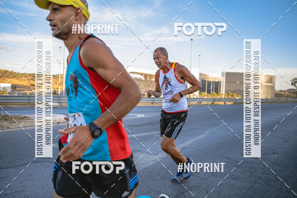 Buy your photos of the eventMaratona e Meia Maratona das Gerais on Fotop
